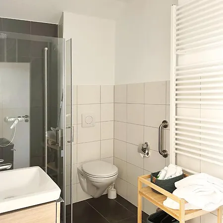 Nava-suites - 2-zi-appartement Mit Naheblick Mitten In Appartamento Bad Kreuznach