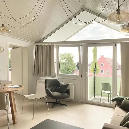 Nava-suites - 2-zi-appartement Mit Naheblick Mitten In *