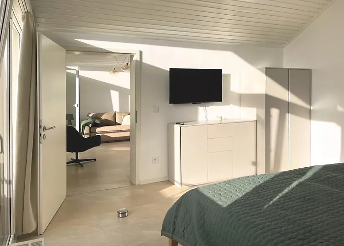 Nava-suites - 2-zi-appartement Mit Naheblick Mitten In *